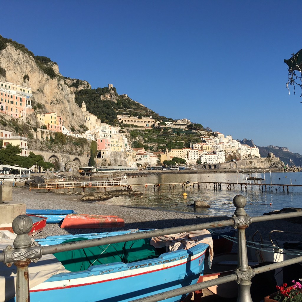 Amalfi vista dal porto